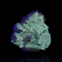 Fluorite (fluorescent) with Dolomite Moscona M05010